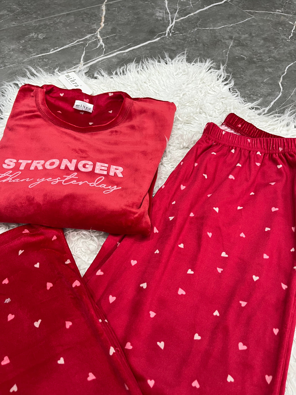 Pyjama Femme - 13309-3 - 2 pièces motif coeur rouge stronger lover