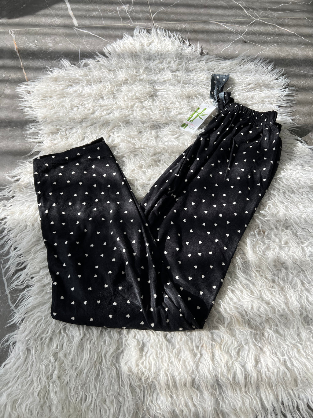 Pyjama Bas Femme - noir cœur blanc